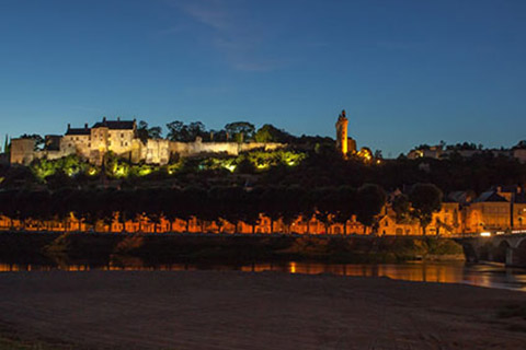 Mise en lumière de la Forteresse royale de Chinon