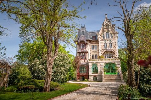 Villa Alecya